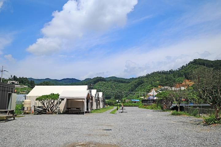 청춘 글램핑 카라반
