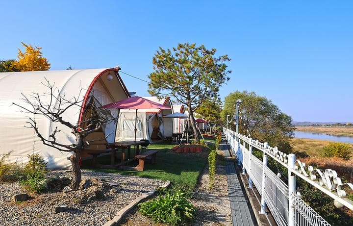 준삼형제글램핑